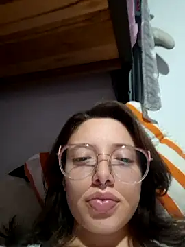 linda-schmidt online show from 05/03/26, 01:00