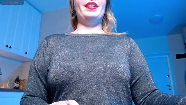 HotTiffani online show from 01/25/25, 04:35