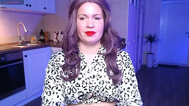 HotTiffani online show from 01/27/25, 03:18