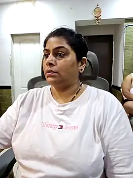 tarivishu23 online show from 03/22/25, 12:57