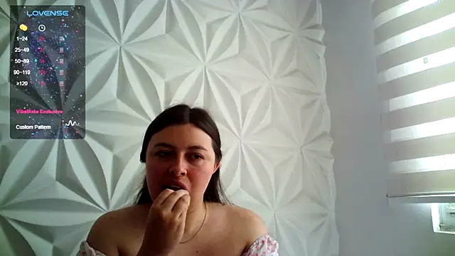 jerryandjessica online show from 09/19/25, 06:08