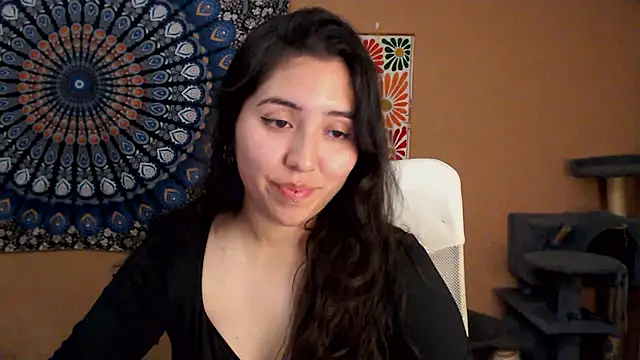 IntimateTales online show from 11/04/25, 07:13