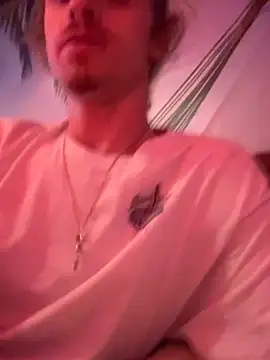 Snapshot of essassani99 chatting on 03/17/26, 06:28 essassani99 online show from 03/17/26, 06:28