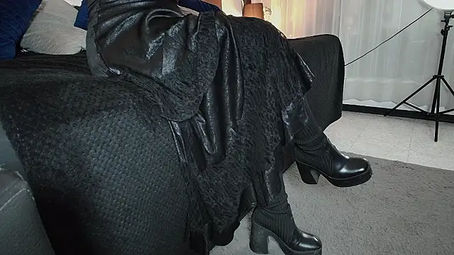  Jade 16 online show from 02/25/26, 11:31