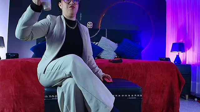  Jade 16 online show from 05/11/26, 11:38