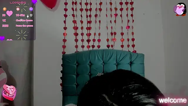 Snapshot of Anal_Milky_Momma chatting on 02/15/25, 02:33 Anal Milky Momma online show from 02/15/25, 02:33