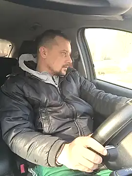 Snapshot of DanielOhCool chatting on 01/30/25, 11:22 DanielOhCool online show from 01/30/25, 11:22