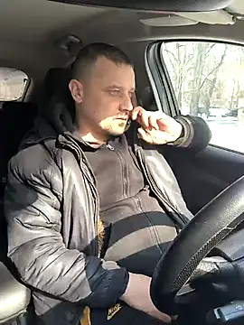 Snapshot of DanielOhCool chatting on 02/25/25, 09:31 DanielOhCool online show from 02/25/25, 09:31