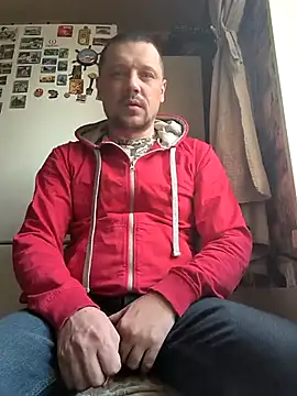 Snapshot of DanielOhCool chatting on 03/03/25, 01:53 DanielOhCool online show from 03/03/25, 01:53