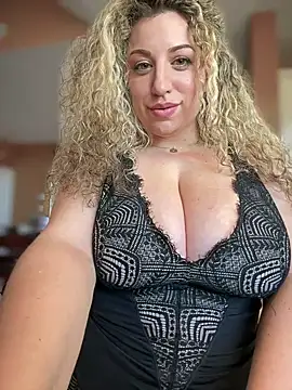 miamellycious online show from 03/19/25, 06:23