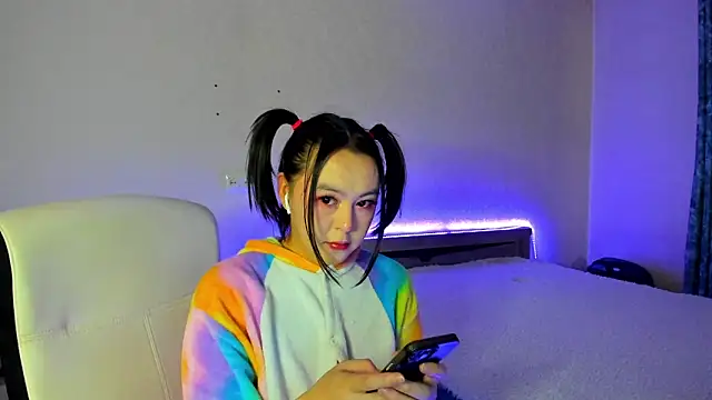 pika pika1 online show from 12/20/25, 02:35