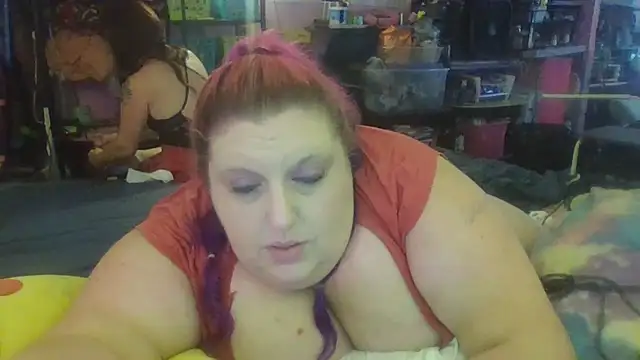 Snapshot of PinkyMarie0729 chatting on 07/02/26, 04:29 PinkyMarie0729 online show from 07/02/26, 04:29