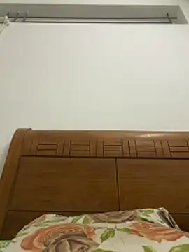 Snapshot of strongguyindia chatting on 04/04/26, 10:40 strongguyindia online show from 04/04/26, 10:40