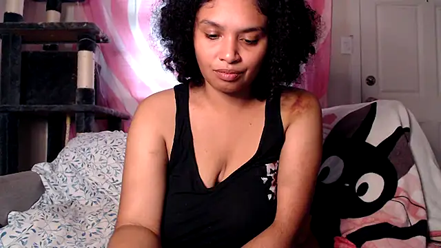 TasteeKitty online show from 10/25/25, 07:52