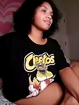 TasteeKitty online show from 11/12/25, 09:21