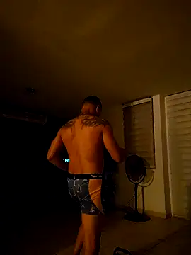 tropikboy online show from 11/24/25, 09:42