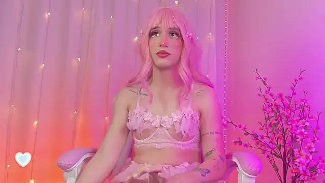 rosseblondee online show from 10/17/25, 12:25