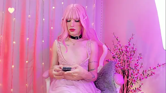 rosseblondee online show from 12/01/25, 11:43