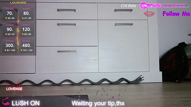 Snapshot of mister-dwt chatting on 03/12/25, 08:19 mister-dwt online show from 03/12/25, 08:19