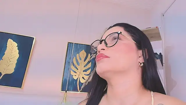 valerie lya online show from 06/20/26, 01:03