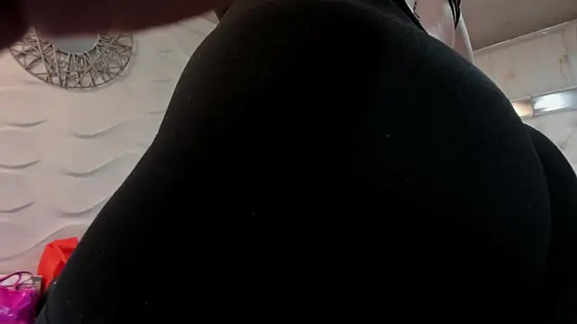 Nara belen online show from 03/13/25, 03:22