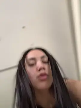 Snapshot of babymalaya chatting on 12/21/24, 04:25 babymalaya online show from 12/21/24, 04:25