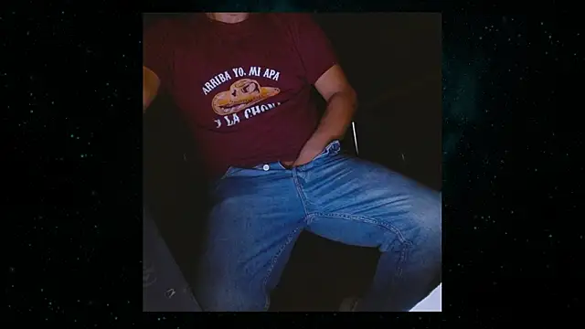 Snapshot of SiulJm chatting on 05/10/26, 11:48 SiulJm online show from 05/10/26, 11:48
