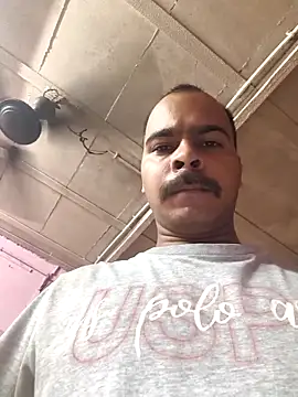 Snapshot of Vickyrajput009 chatting on 09/16/25, 01:28 Vickyrajput009 online show from 09/16/25, 01:28