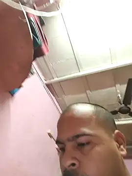 Snapshot of Vickyrajput009 chatting on 11/11/25, 09:20 Vickyrajput009 online show from 11/11/25, 09:20