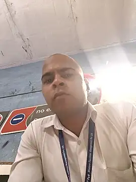 Snapshot of Vickyrajput009 chatting on 01/14/26, 08:47 Vickyrajput009 online show from 01/14/26, 08:47