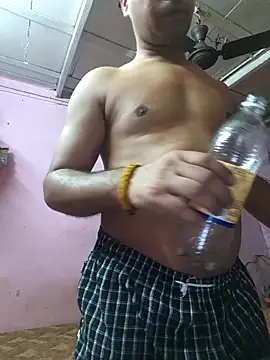 Snapshot of Vickyrajput009 chatting on 02/16/26, 07:15 Vickyrajput009 online show from 02/16/26, 07:15