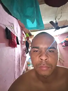 Snapshot of Vickyrajput009 chatting on 02/18/26, 12:01 Vickyrajput009 online show from 02/18/26, 12:01