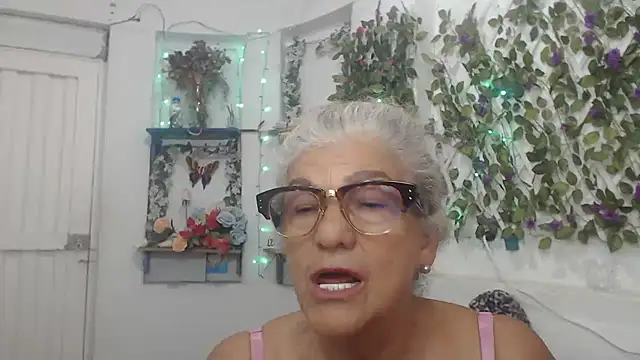 FunnyGrandma online show from 12/13/24, 02:21