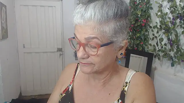 FunnyGrandma online show from 03/13/25, 12:16