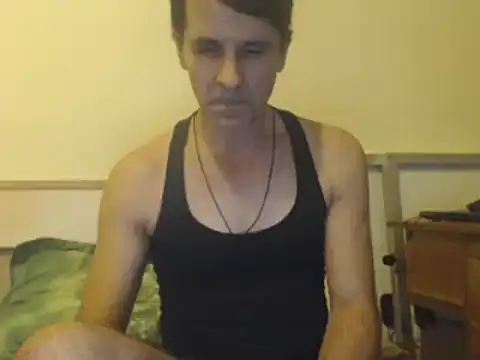 yvesstorm1 online show from 02/08/25, 03:42