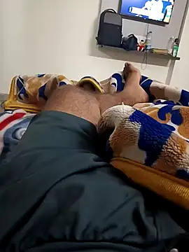 Snapshot of coolrocky346 chatting on 02/20/25, 01:30 coolrocky346 online show from 02/20/25, 01:30