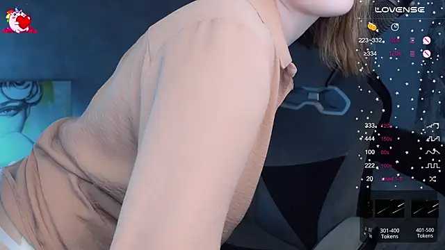 Your Sweet Lilu online show from 10/13/25, 12:16