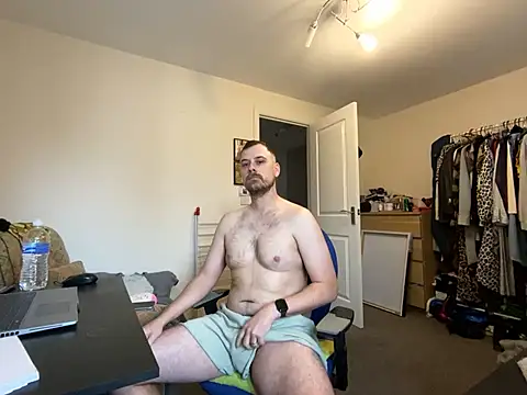 Snapshot of Kramer023 chatting on 03/07/25, 10:35 Kramer023 online show from 03/07/25, 10:35