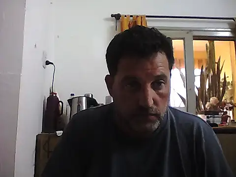 Snapshot of Reload_033 chatting on 04/17/26, 11:57 Reload 033 online show from 04/17/26, 11:57