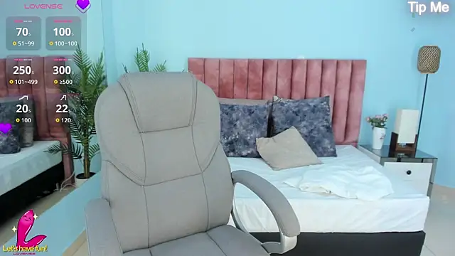 tati saldarriaga online show from 03/16/26, 05:39