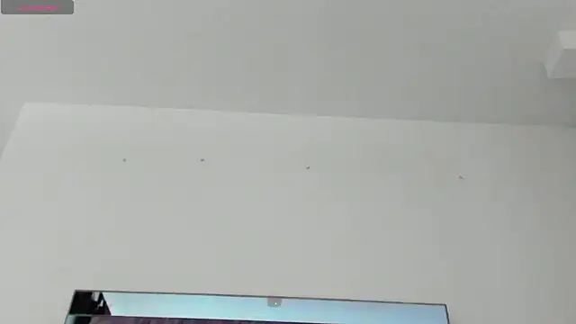 Snapshot of alyssia_ocean chatting on 07/03/26, 12:33 alyssia ocean online show from 07/03/26, 12:33