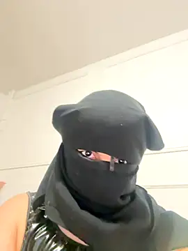 Snapshot of Marocainegroscul chatting on 12/05/25, 08:16 Marocainegroscul online show from 12/05/25, 08:16