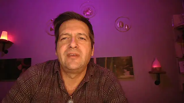 Snapshot of matrikes1 chatting on 01/24/25, 05:00 matrikes1 online show from 01/24/25, 05:00