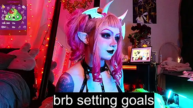 Ivey and James online show from 01/11/25, 10:29