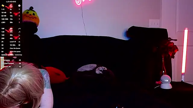 Ivey and James online show from 03/12/25, 12:10