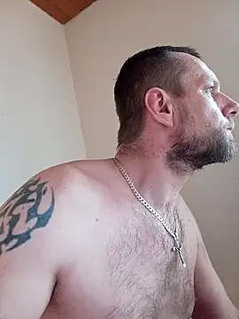 Snapshot of Kw8585kw chatting on 02/12/26, 10:21 Kw8585kw online show from 02/12/26, 10:21