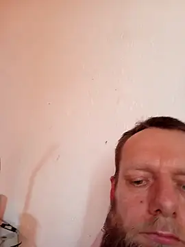 Snapshot of Kw8585kw chatting on 03/09/26, 02:43 Kw8585kw online show from 03/09/26, 02:43