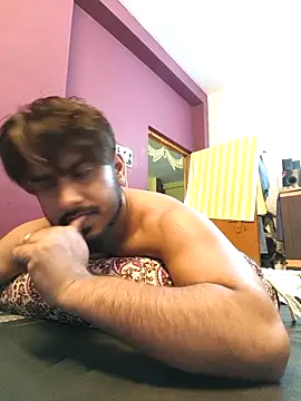 Snapshot of Rajveer1292 chatting on 03/05/26, 02:57 Rajveer1292 online show from 03/05/26, 02:57