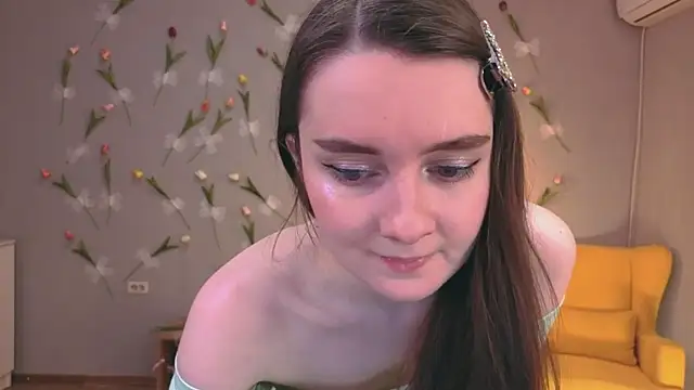 CloudGrace online show from 05/13/26, 06:16