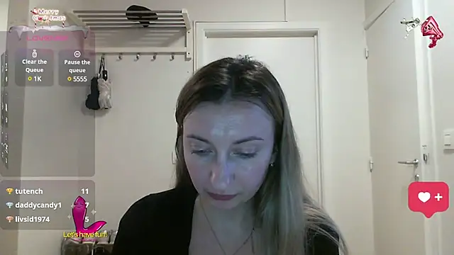 SusanCurt online show from 03/16/25, 02:22